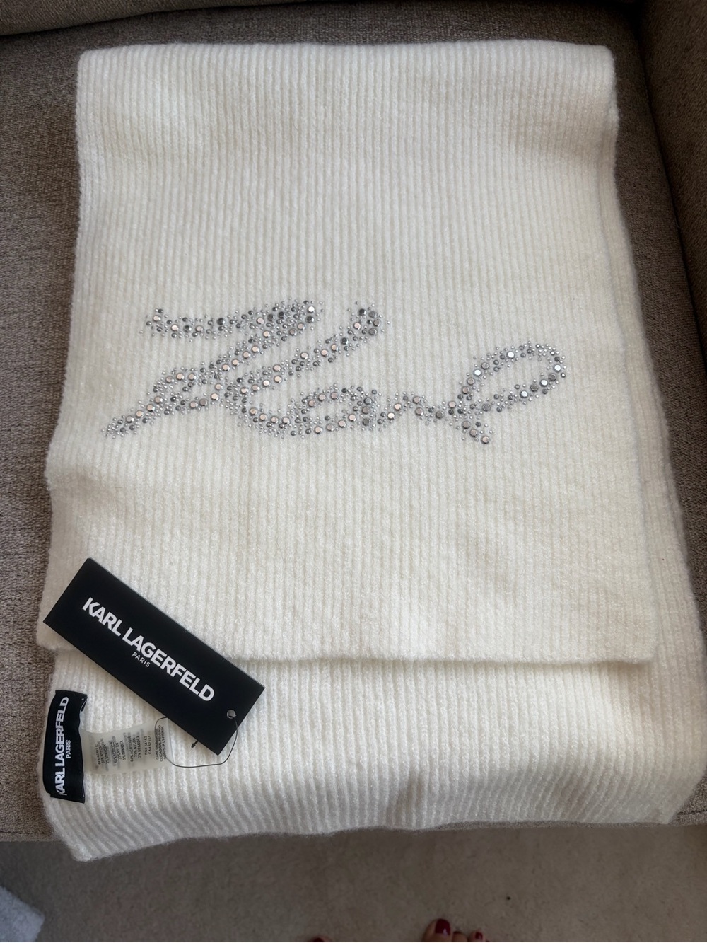 Karl Lagerfeld White Ribbed Scarf with Crystal Logo